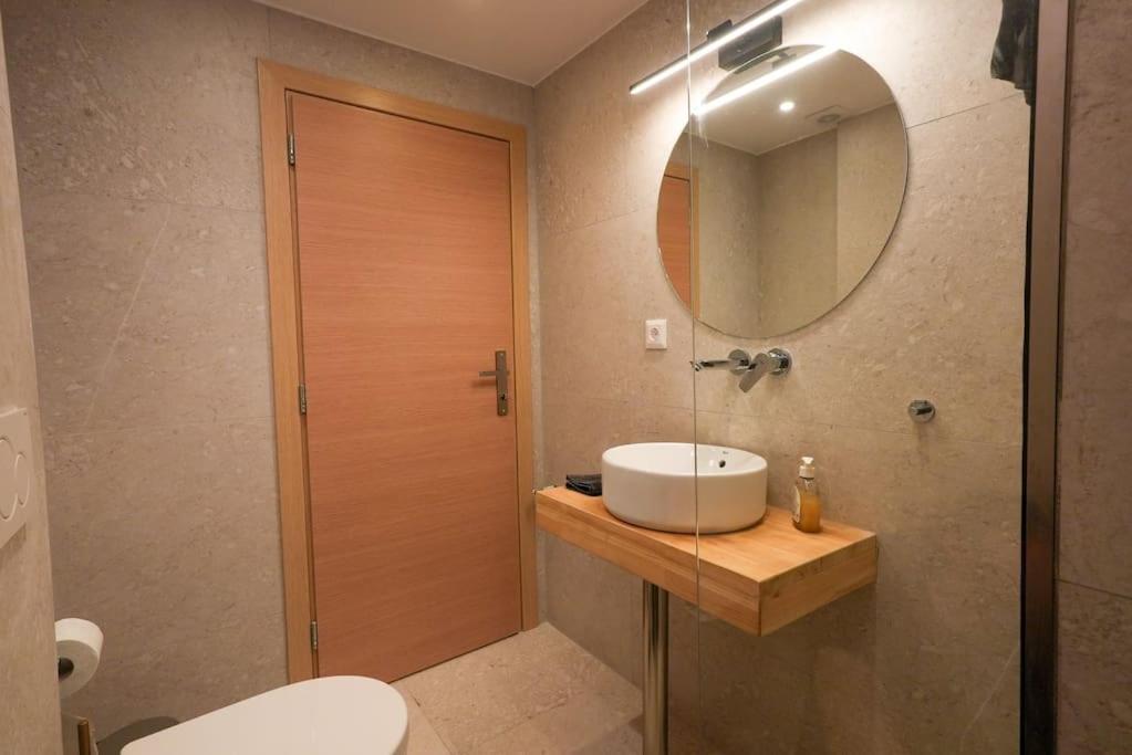 Ferienwohnung The Downtown Oasis 4' To Panormou Metro Station Athen Exterior foto