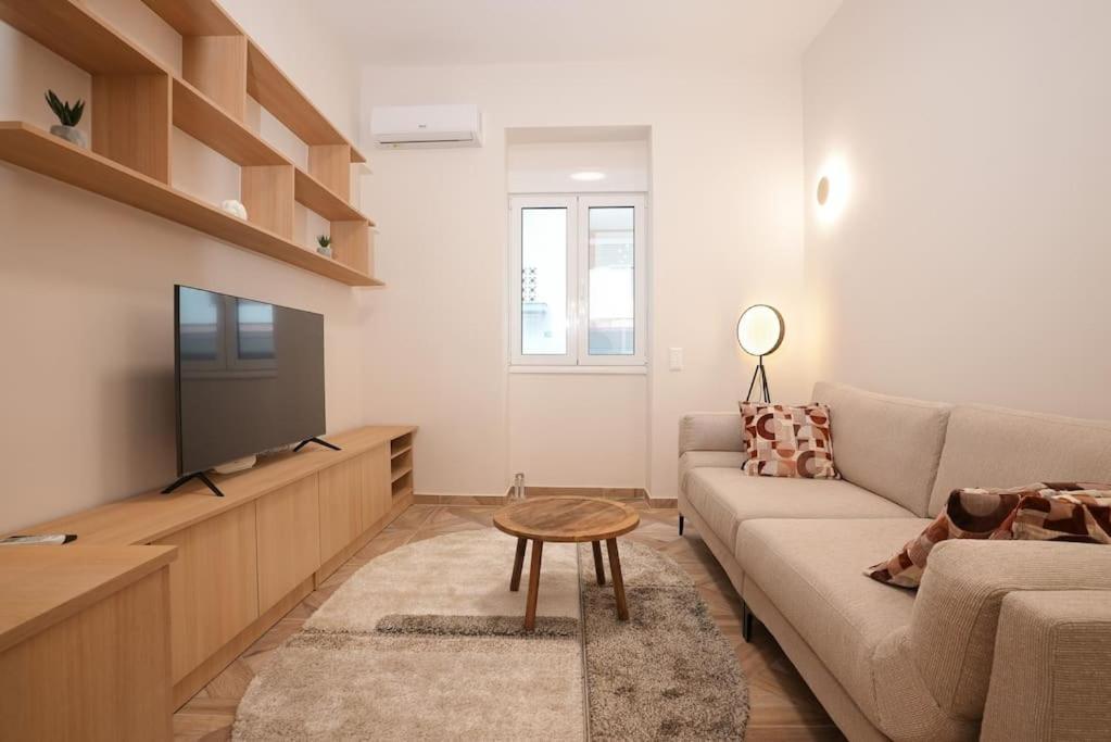 Ferienwohnung The Downtown Oasis 4' To Panormou Metro Station Athen Exterior foto